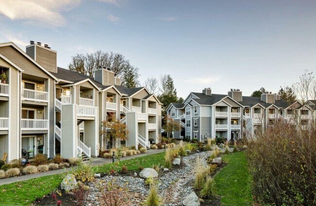 17500 NW Cornell Rd unit ID1280495P, Beaverton, OR 97006 - photo 3