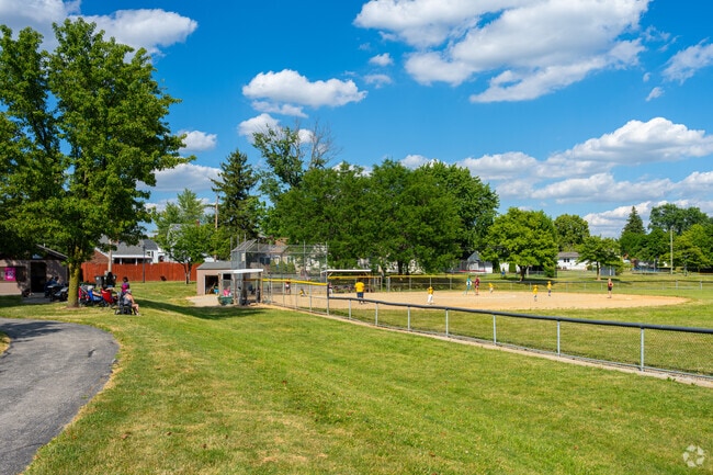 North Highlands Hamilton Park has ball diamonds with youth leagues.
