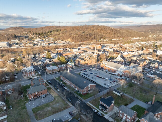 St Thomas The Apostle Elementary School