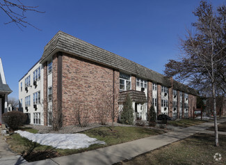 2216 Pleasant Ave S, Minneapolis, MN 55404