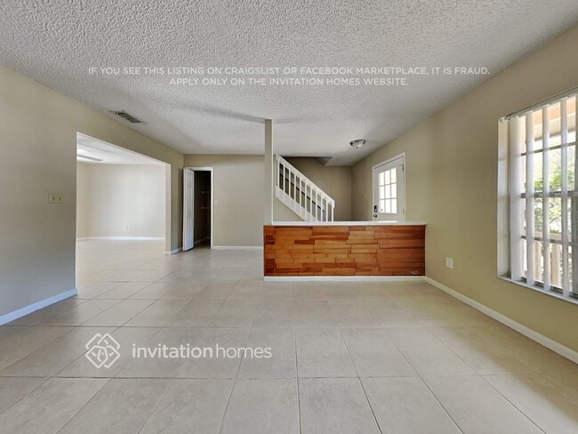 1623 Palm Leaf Dr, Brandon, FL 33510 - photo 5