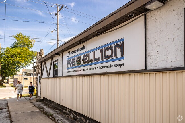 South Unified Broadway residents grab lunch at Cheesesteak Rebellion.