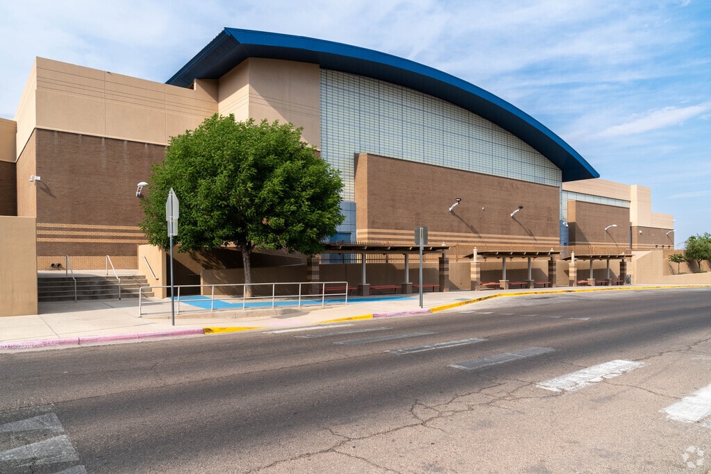 Unleash your potential with the National Junior Honor Society at Eastwood Middle School.