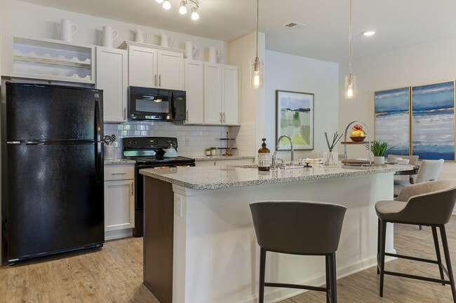 Skyland Exchange Apartments, Asheville, NC 28803 - photo 5