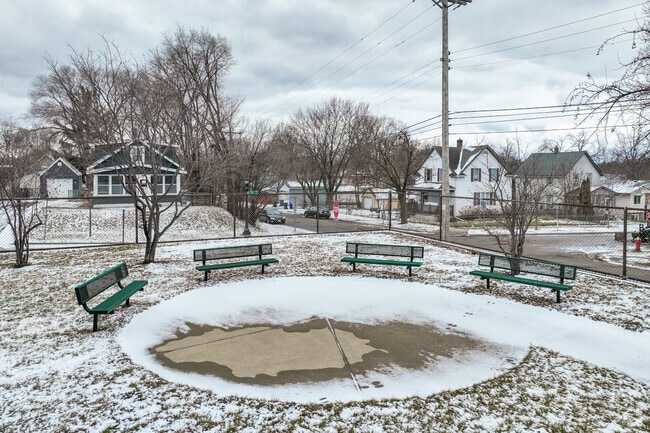 At Phalen Lake Hmong Studies Magnet, 22% of students scored above the proficient level for Math.