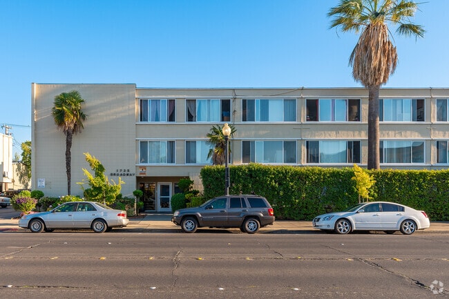 Contemporary apartment buildings are common throughout Staumbaugh Heller.