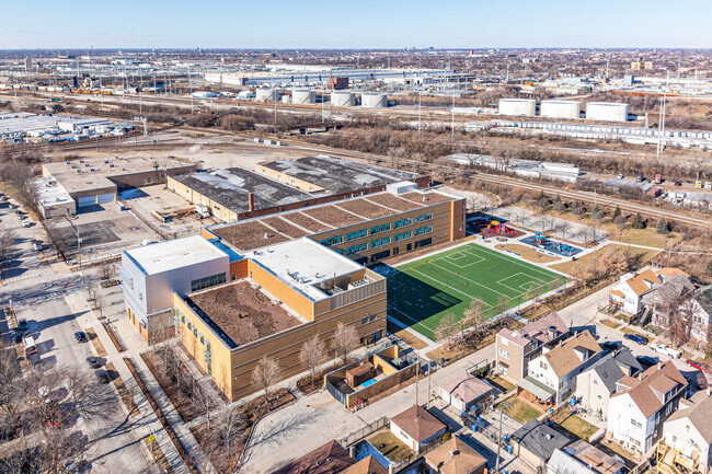 Calmeca Academy Elementary School is a part of CPS (Chicago Public Schools).