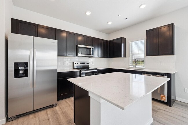 217 Grayson Ave, Fort Lupton, CO 80621 - photo 3