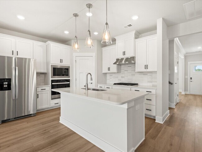 1616 Switchback Cir, Moore, SC 29369 - photo 7