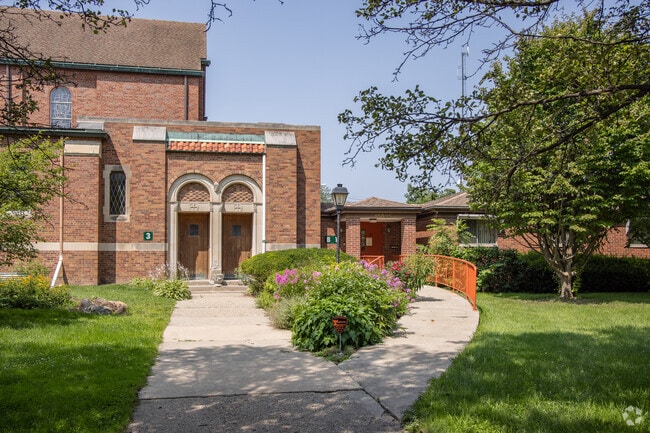 The main entrance to Christ the King School in Evergreen.