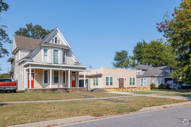 May-Lecta-Sweet Historic District offers a variety of homes.