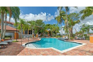 2701 N Rock Island Rd, Margate, FL 33063