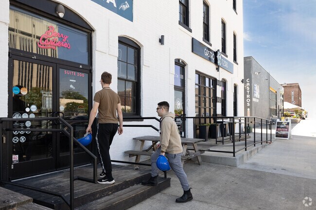 Benny Cantiere's Pizza, 1.5 miles away, is part of a new row of shops and eateries.