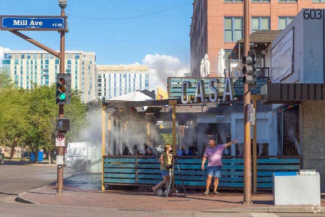 West Tempe is a walkable neighborhood with nearby restaurants and retail stores.