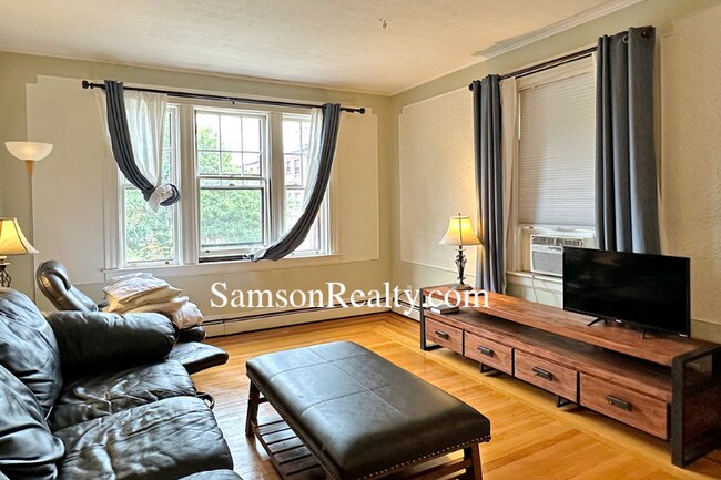 96 Medway St unit 9, Providence, RI 02906 - photo 3