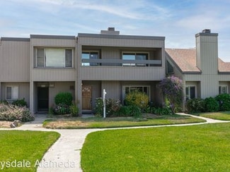 1017 Kingston Ln, Alameda, CA 94502