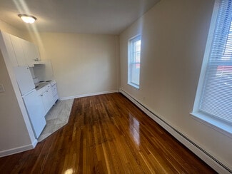 172 N Beacon St Unit 3, Boston, MA 02135
