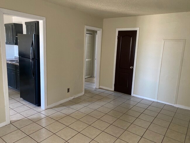 306 E 31st St, Odessa, TX 79762 - photo 3