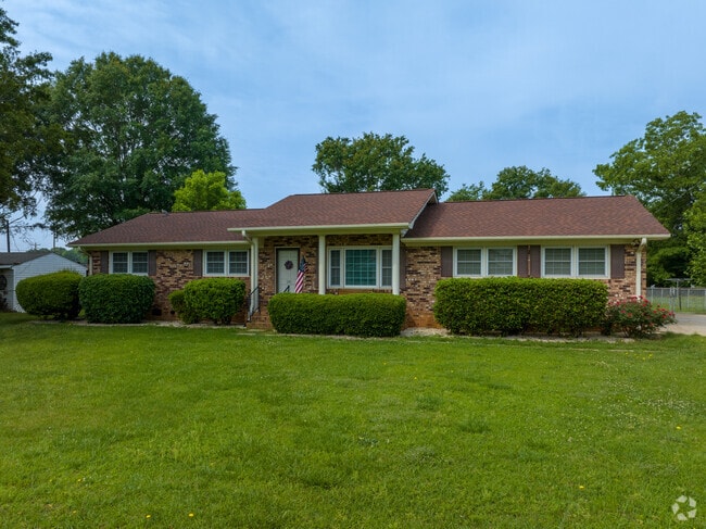 Brick Ranches with carports are popular in the Fairforest area.