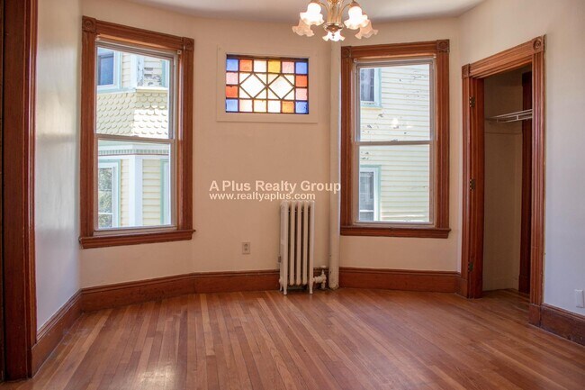 336 Centre St unit 1, Jamaica Plain, MA 02130 - photo 5