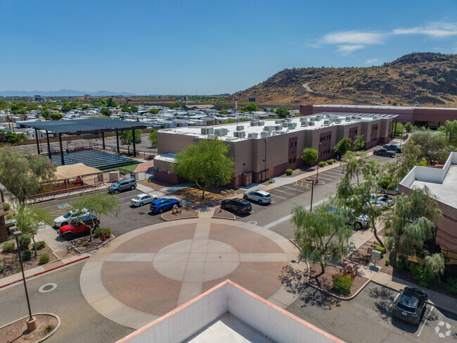 Jefferson Preparatory High School educates close to 65 students in the Phoenix, AZ area.