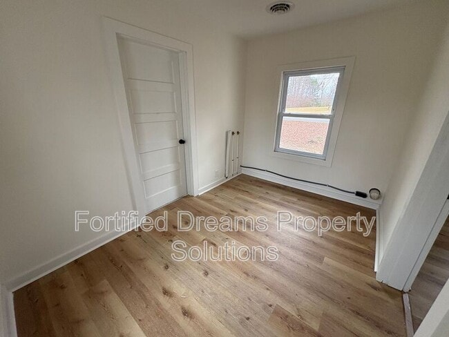 429 Peeden Dr, Gibsonville, NC 27249 - photo 6