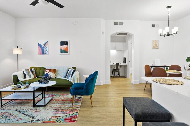 9450 W Cabela Dr unit ID1014310P, Glendale, AZ 85305 - photo 3