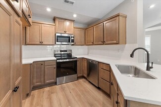 4680 Bentwood Hills Dr, Wilder, KY 41071