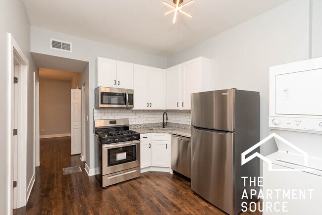 1918 N Wilmot Ave unit 3R, Chicago, IL 60647 - photo 2