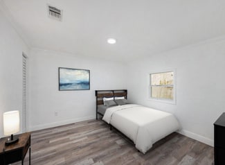 3216 71st Ave N, Saint Petersburg, FL 33702