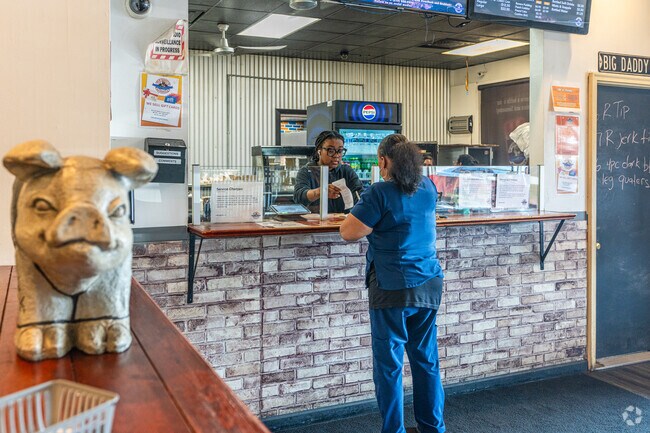 Big Daddy's Barbeque has a lengthy BBQ menu that includes ribs and brisket in Glen Park.