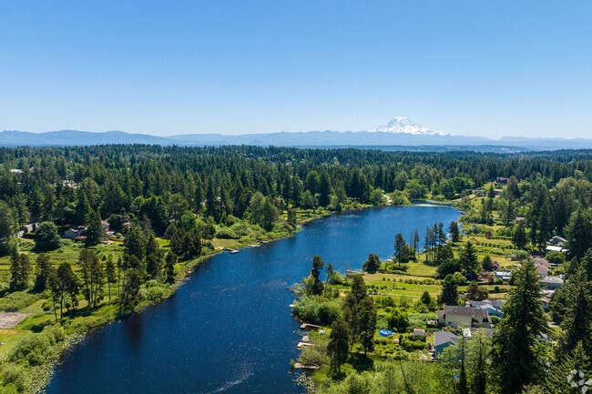 The view across Lake Dolloff all the way to Mt. Rainier is found in North Lake