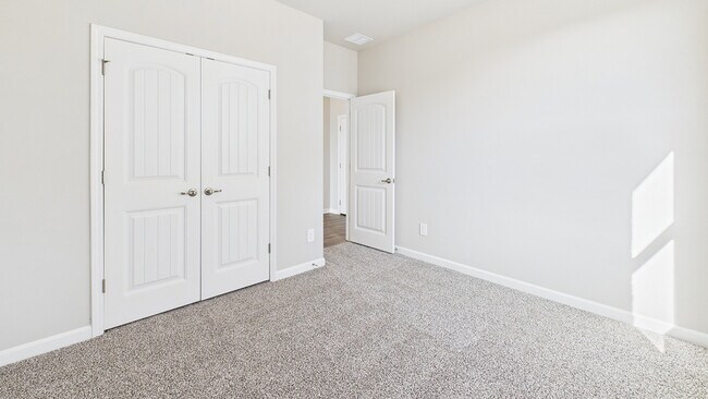 4669 W Ridge Rd, Lake Charles, LA 70607 - photo 5