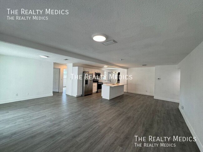 1718 Palmer Ln, Rockledge, FL 32955 - photo 4