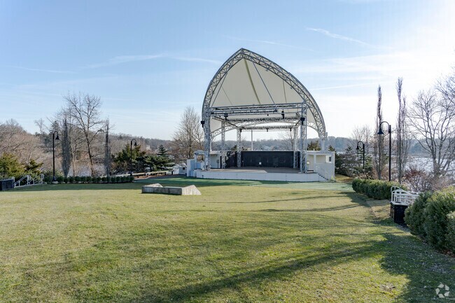 Free outdoor concerts are held at the riverside Levitt Pavilion west of Staples in Westport Village.