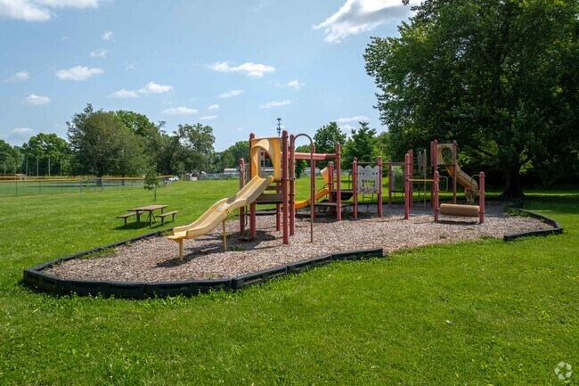 Dixie Heights Park has a playground for kids to enjoy.