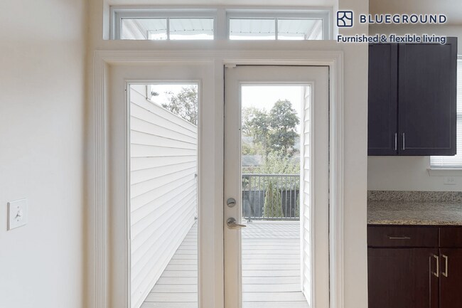 998 Stewart Ave unit FL3-ID3488A, Garden City, NY 11530 - photo 5