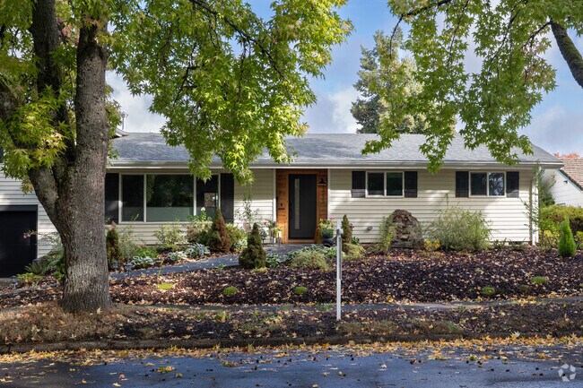 An updated ranch home on Ewald Ave SE is available for sale in Morningside.