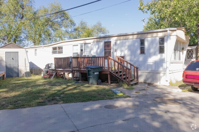 Mobile Homes are one of the options home buyers may be looking for.