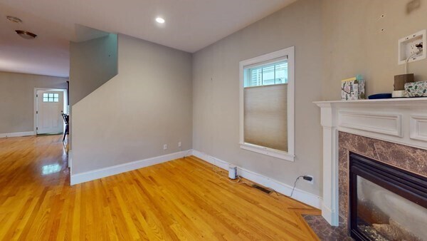 88 Allison St, Newton, MA 02458 - photo 5