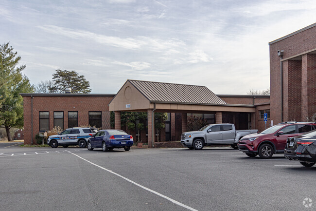 Mitchell-Neilson School is part of the Murfreesboro City Schools system.
