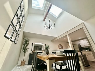 10835 SW Summer Lake Dr, Tigard, OR 97223