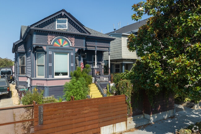 Hoover-Foster has a handful of beautiful older Victorian homes that have been well-preserved.