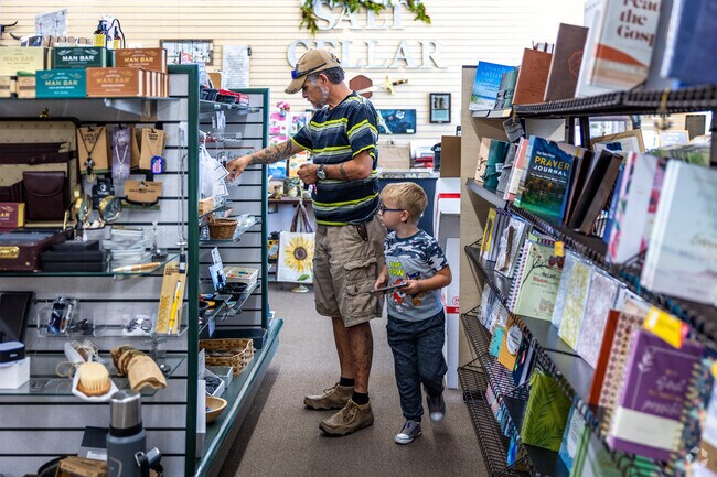 There are several local shops in Pecan Valley.