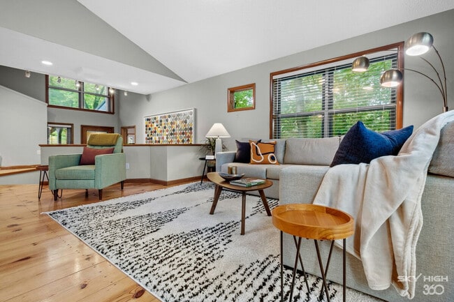 20410 Valley Dr unit ID1221826P, Rogers, AR 72756 - photo 4