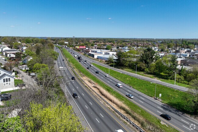 Residents of Torresdale use I-95 to get into Center City Philadelphia.