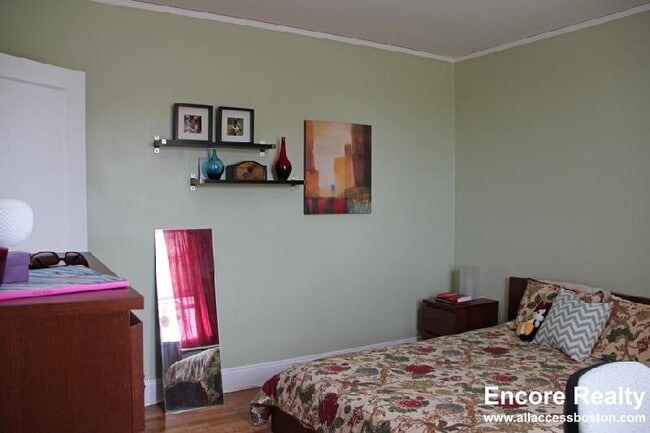 1450 Commonwealth Ave unit 41, Boston, MA 02134 - photo 3