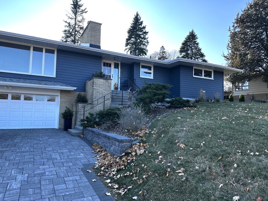 5111 Thotland Rd, Golden Valley, MN 55422 - photo 1