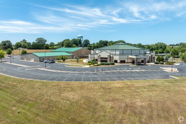 The Branches Academy in Lynchburg has 85 students.