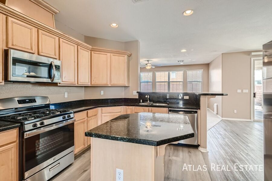 7198 Clear Range Ave, Las Vegas, NV 89178 - photo 1